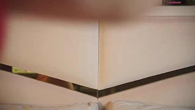 ambar rosse25 online show from 09/12/25, 11:43