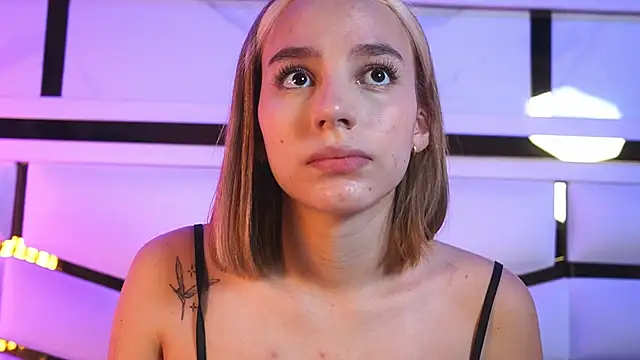 ambar rosse25 online show from 02/13/26, 11:43