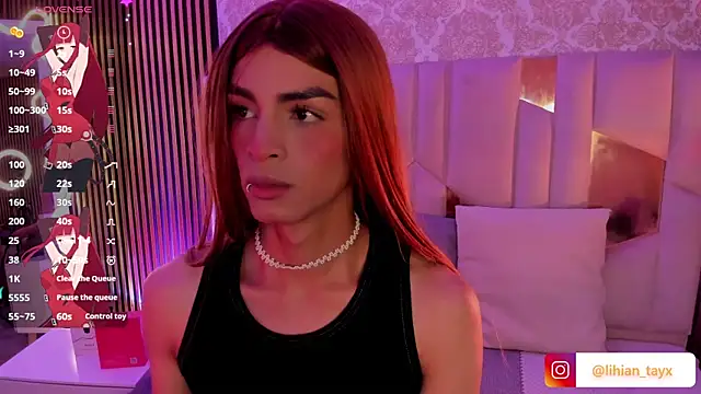 LIHIAN TAY online show from 11/16/25, 03:33