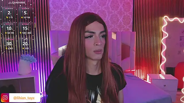 LIHIAN TAY online show from 10/24/25, 03:38