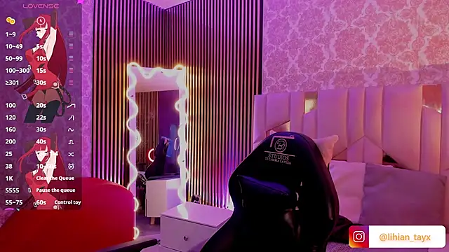 LIHIAN TAY online show from 11/15/25, 03:10