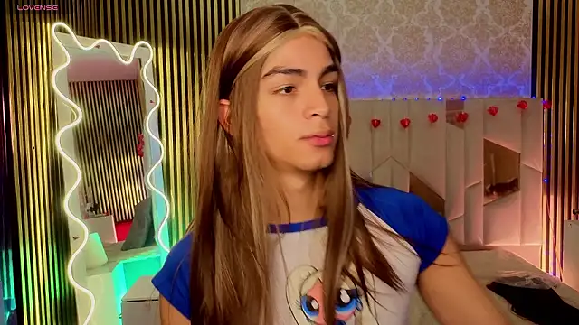 LIHIAN TAY online show from 03/28/26, 11:44