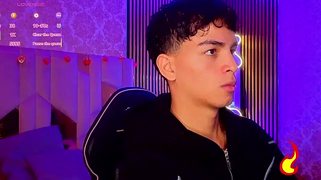 LIHIAN TAY online show from 04/10/26, 12:23