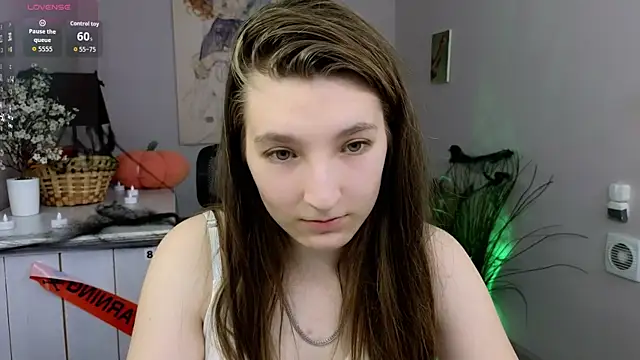 Mia Myles online show from 10/25/25, 10:36