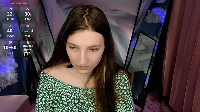 Mia Myles online show from 12/14/25, 11:05