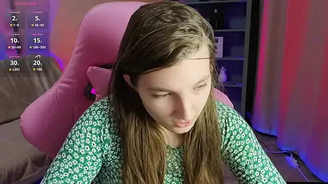 Mia Myles online show from 11/12/25, 10:19