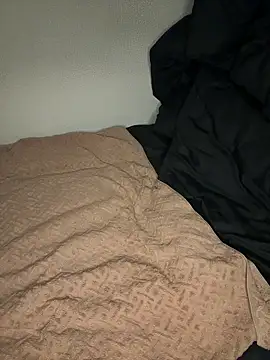 meme n online show from 02/28/26, 03:44