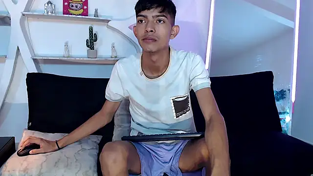 PRETTY SEX1 online show from 11/01/25, 01:16