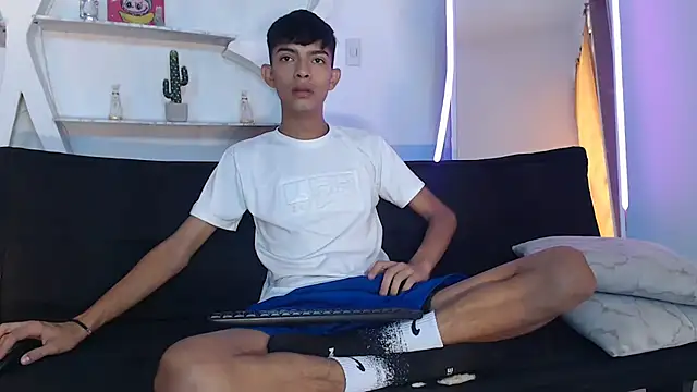 PRETTY SEX1 online show from 10/10/25, 01:34