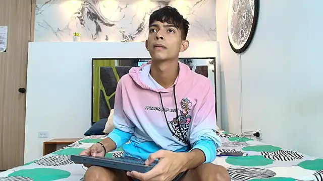 PRETTY SEX1 online show from 09/14/25, 07:09