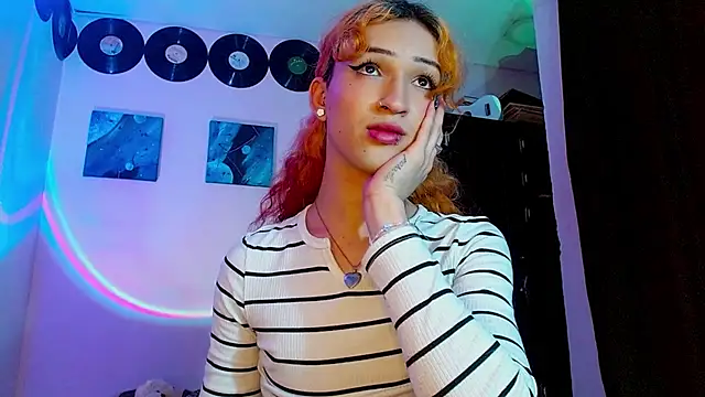 Snapshot of meghan_devil_ chatting on 09/12/25, 01:06 meghan devil  online show from 09/12/25, 01:06