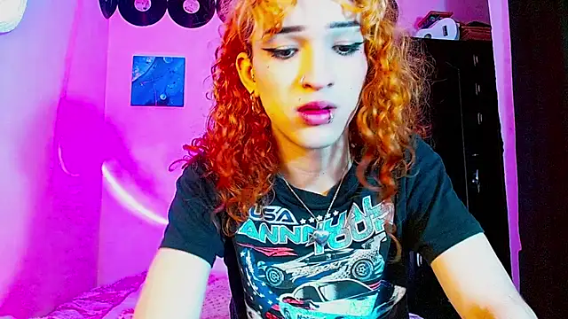 Snapshot of meghan_devil_ chatting on 09/27/25, 12:28 meghan devil  online show from 09/27/25, 12:28