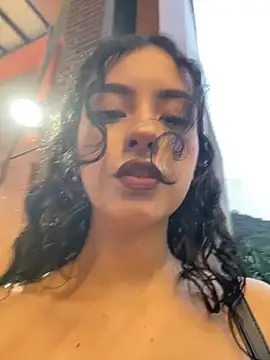 Snapshot of RosseMelody chatting on 01/09/26, 11:00 RosseMelody online show from 01/09/26, 11:00