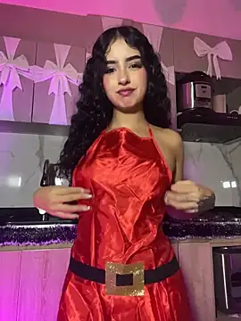 Snapshot of RosseMelody chatting on 12/23/25, 04:45 RosseMelody online show from 12/23/25, 04:45