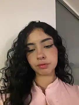 Snapshot of RosseMelody chatting on 01/14/26, 05:44 RosseMelody online show from 01/14/26, 05:44