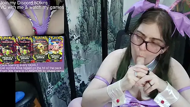 CritKitten online show from 04/18/26, 12:57