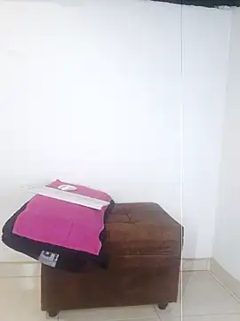 angierot2025 online show from 03/27/26, 07:26