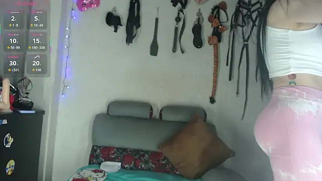 angierot2025 online show from 11/07/25, 01:43