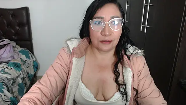 Grace mature milf online show from 03/27/26, 11:16