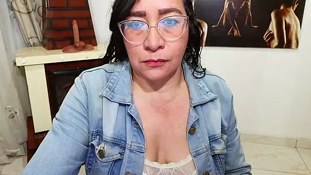 Snapshot of Grace_mature_milf chatting on 11/30/25, 10:49 Grace mature milf online show from 11/30/25, 10:49