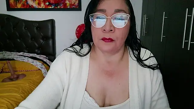 Snapshot of Grace_mature_milf chatting on 07/10/26, 11:32 Grace mature milf online show from 07/10/26, 11:32