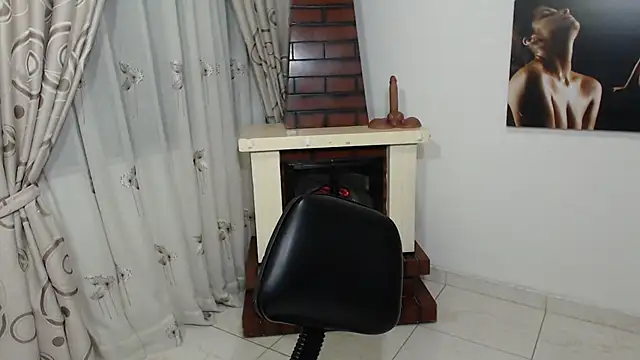Snapshot of Grace_mature_milf chatting on 10/01/25, 10:20 Grace mature milf online show from 10/01/25, 10:20