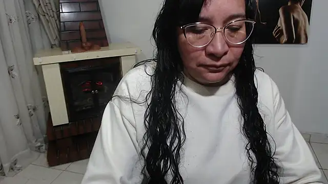 Snapshot of Grace_mature_milf chatting on 10/17/25, 10:18 Grace mature milf online show from 10/17/25, 10:18