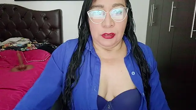 Snapshot of Grace_mature_milf chatting on 06/25/26, 11:59 Grace mature milf online show from 06/25/26, 11:59