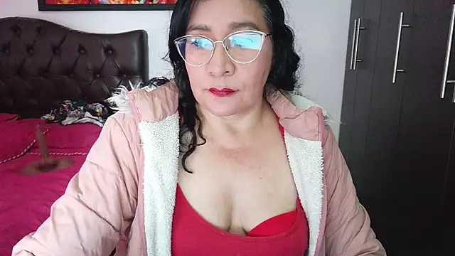 Snapshot of Grace_mature_milf chatting on 06/10/26, 03:13 Grace mature milf online show from 06/10/26, 03:13
