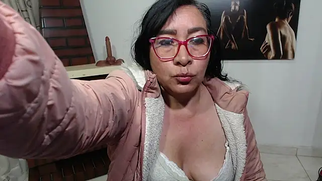 Snapshot of Grace_mature_milf chatting on 09/26/25, 10:55 Grace mature milf online show from 09/26/25, 10:55