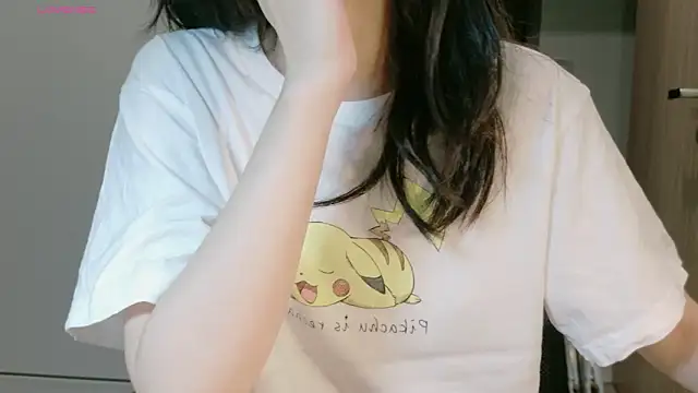 Ryeon 99 online show from 04/14/26, 03:50