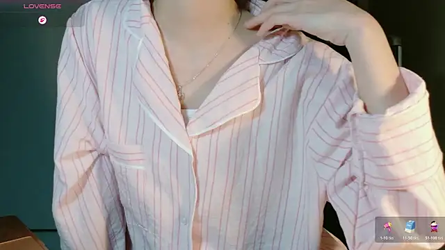 Ryeon 99 online show from 03/13/26, 02:11