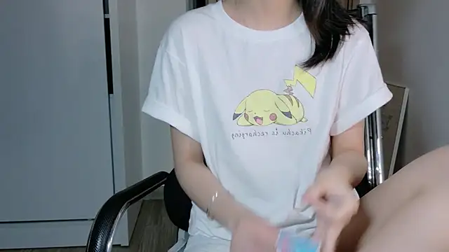 Ryeon 99 online show from 02/28/26, 03:44