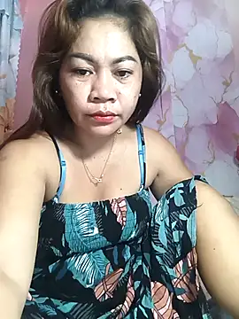 sexybitch 02 online show from 04/18/26, 09:48