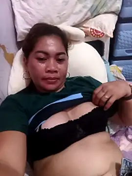 sexybitch 02 online show from 04/04/26, 11:39