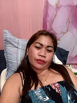sexybitch 02 online show from 03/15/26, 12:23