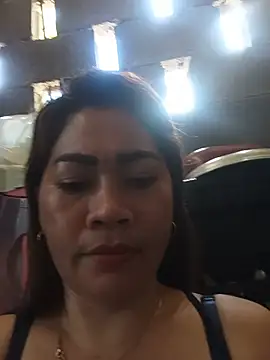 sexybitch 02 online show from 05/22/26, 03:48