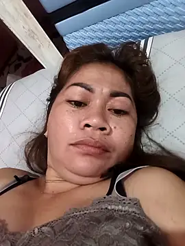 sexybitch 02 online show from 03/31/26, 08:00