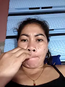 sexybitch 02 online show from 04/29/26, 12:15