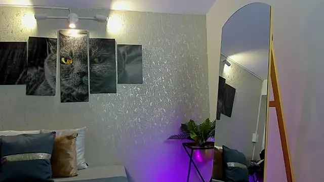 nils saint online show from 10/25/25, 04:00