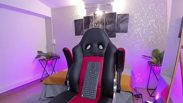 nils saint online show from 11/09/25, 04:27