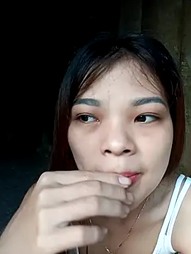 Snapshot of Ocnguyety chatting on 10/04/25, 11:17 Ocnguyety online show from 10/04/25, 11:17