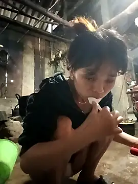 Ocnguyety online show from 10/27/25, 01:06