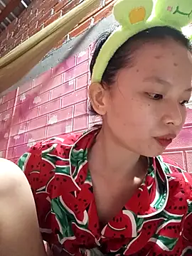 Snapshot of Sammy265 chatting on 10/28/25, 12:04 Sammy265 online show from 10/28/25, 12:04