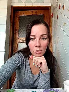 Adeline3302 online show from 10/03/25, 07:54