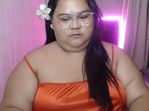 Snapshot of Naughty_alfrea chatting on 06/02/26, 04:07 Naughty alfrea online show from 06/02/26, 04:07