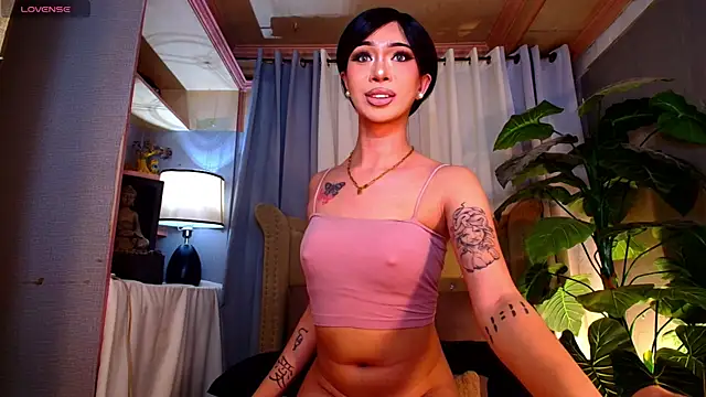 UrMassiveCockSabrinaOnTop online show from 11/16/25, 06:23