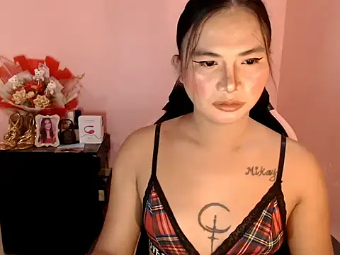 Snapshot of asian_lust_ chatting on 05/18/26, 11:04 asian lust online show from 05/18/26, 11:04