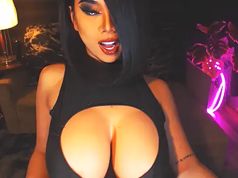 KarlaFrost online show from 04/07/26, 03:52