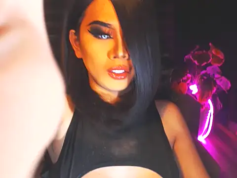 KarlaFrost online show from 04/11/26, 07:45